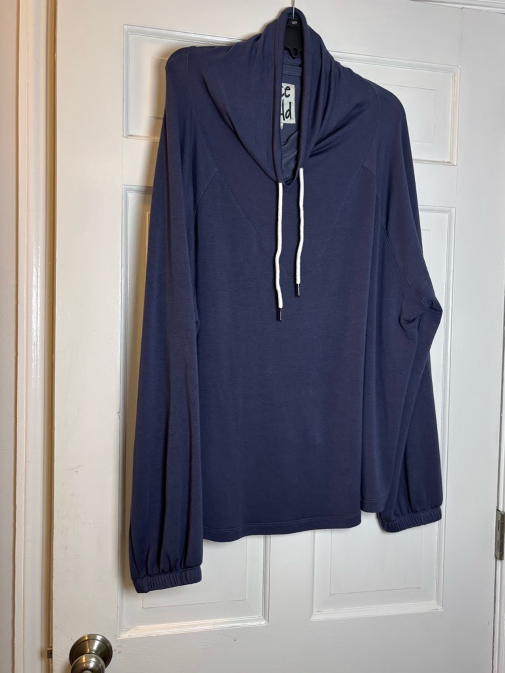 Peace Love World Purple Cow Neck Sweatshirt-Style Tunic Women’s L